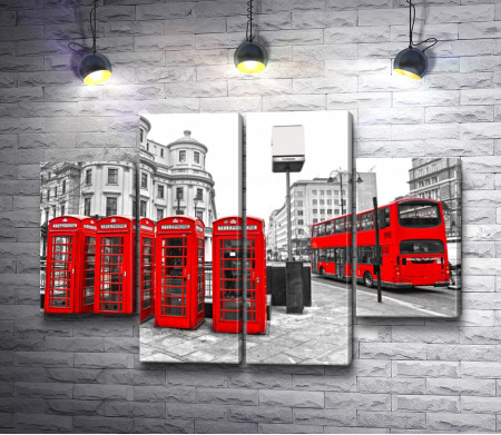 Телефонные будки на серых улицах Лондона