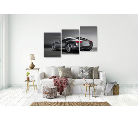 Черный Maserati Alfieri на фото в черно-белой гамме