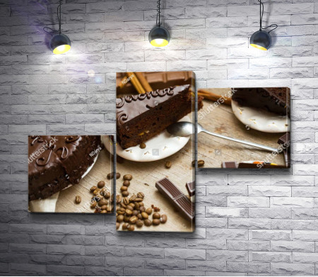 Шоколадный торт и кофейные зерна