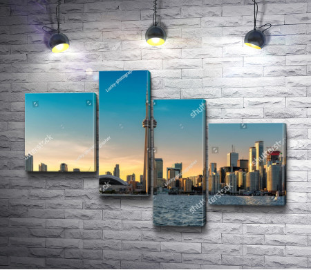 Телевизионная башня Си-Эн Тауэр в Торонто