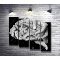 Человеческий мозг из рук, черно-белая картина