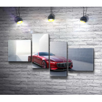 Красный Mercedes-Maybach Vision 6 в лучах солнца