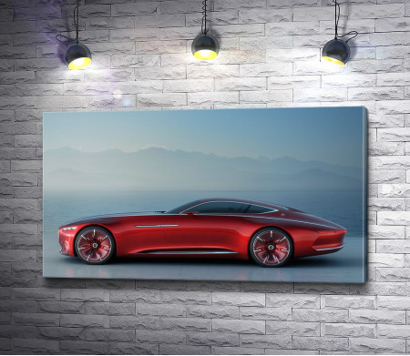 Красный Mercedes-Maybach Vision 6 в тумане