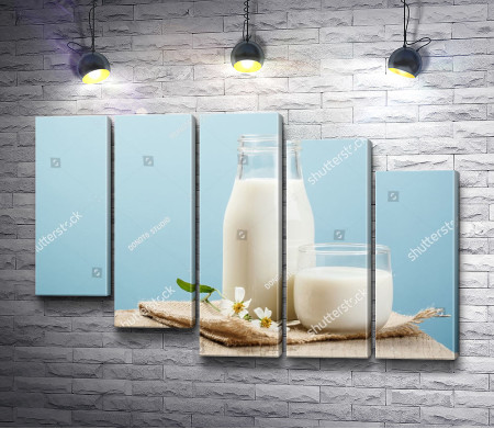 Натюрморт с молоком