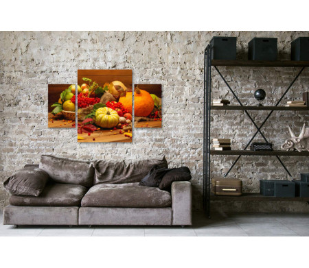 Оранжевый натюрморт с тыквами и яблоками 