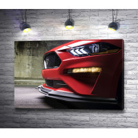 Дерзкий красный Ford Mustang