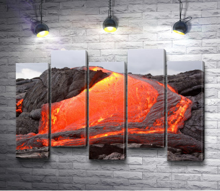 Поток вулканической лавы