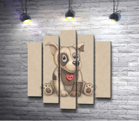 Пес-игрушка с пуговкой в форме сердца на груди