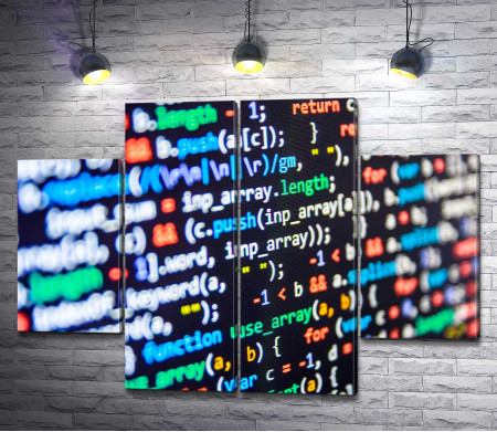 Код программирования на экране компьютера