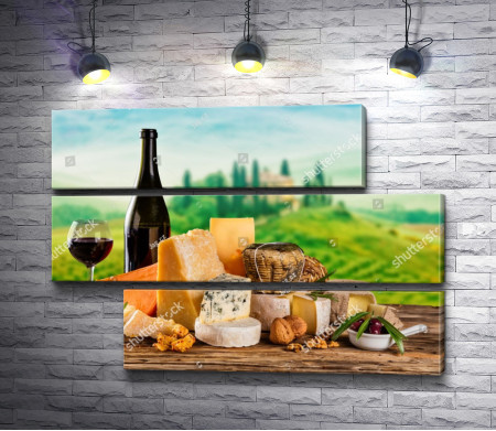 Итальянский натюрморт с сыром и вином 