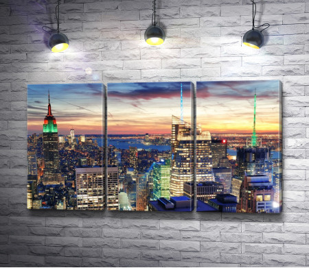 Панорамный вид на вечерний Нью-Йорк 