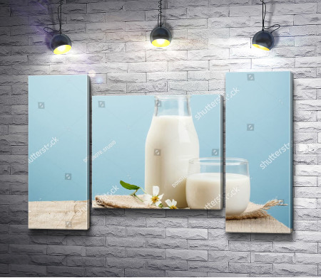 Натюрморт с молоком