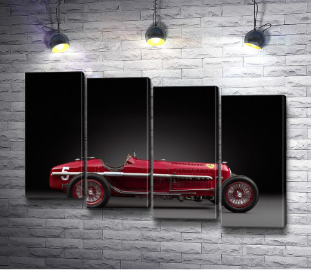 Красная Alfa Romeo 1932 года выпуска