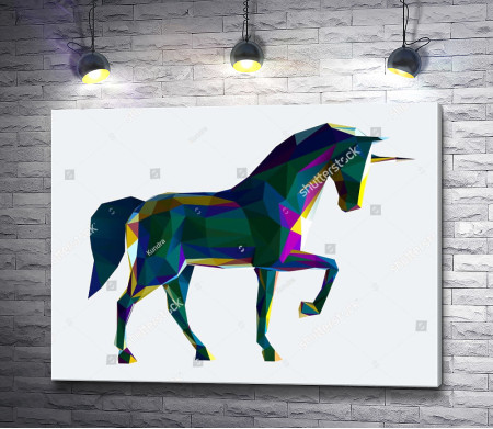 Лошадь из цветных полигонов 