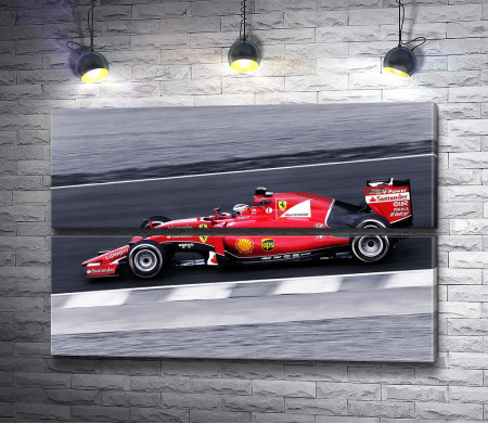 Ferrari Формула 1 на гоночной трассе 
