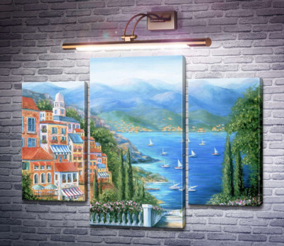 Італійське містечко на березі моря