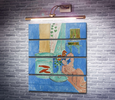 Золотые рыбки и скульптура