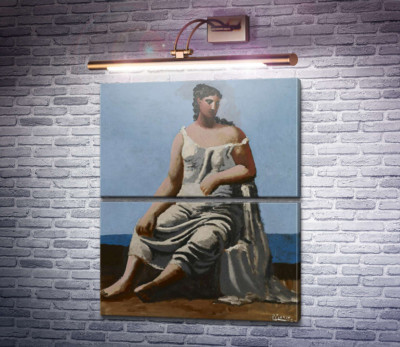 Женщина у моря