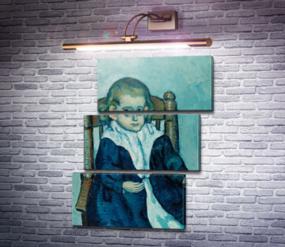 Дитина, що сидить в кріслі