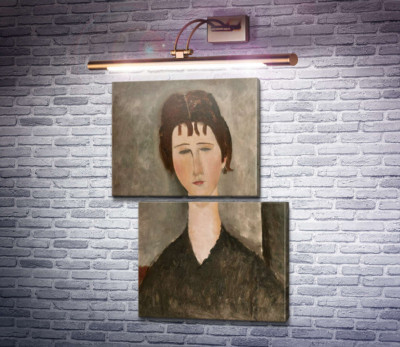 Портрет брюнетки