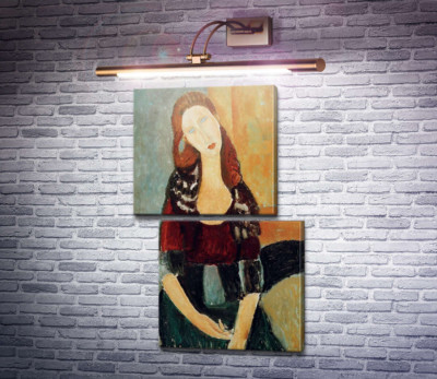 Жанна Ебютерн, що сидить на стільці