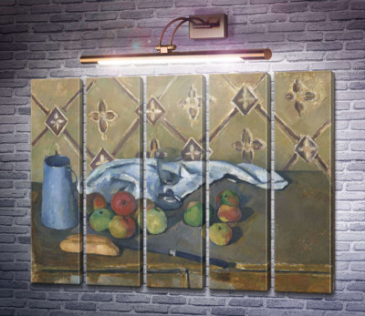 Глечик молока, рушник і фрукти