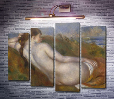 Лежача оголена