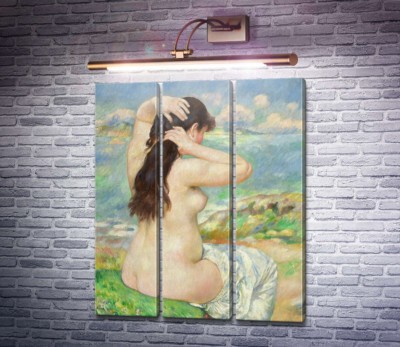 Купальщица, укладывающая волосы
