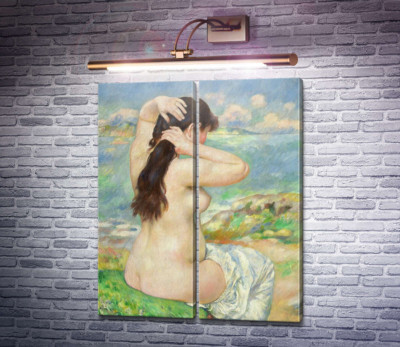 Купальщица, укладывающая волосы
