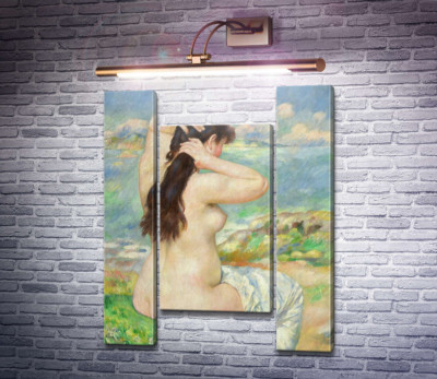 Купальщица, укладывающая волосы