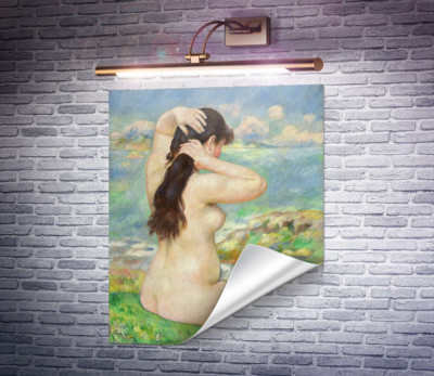 Купальщица, укладывающая волосы