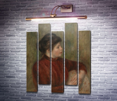 Женщина в кресле