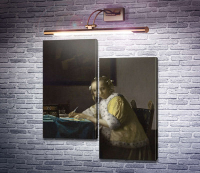 Женщина, пишущая письмо