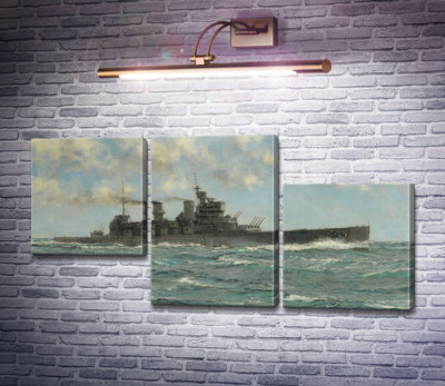 Британский линкор HMS Howe в море